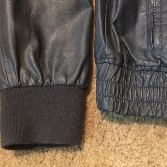American Rag Men’s Leather - Large-Blue - Picture 5 of 8